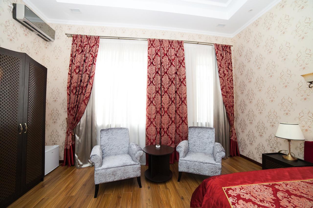 Park Hotel Karagandi Kültér fotó