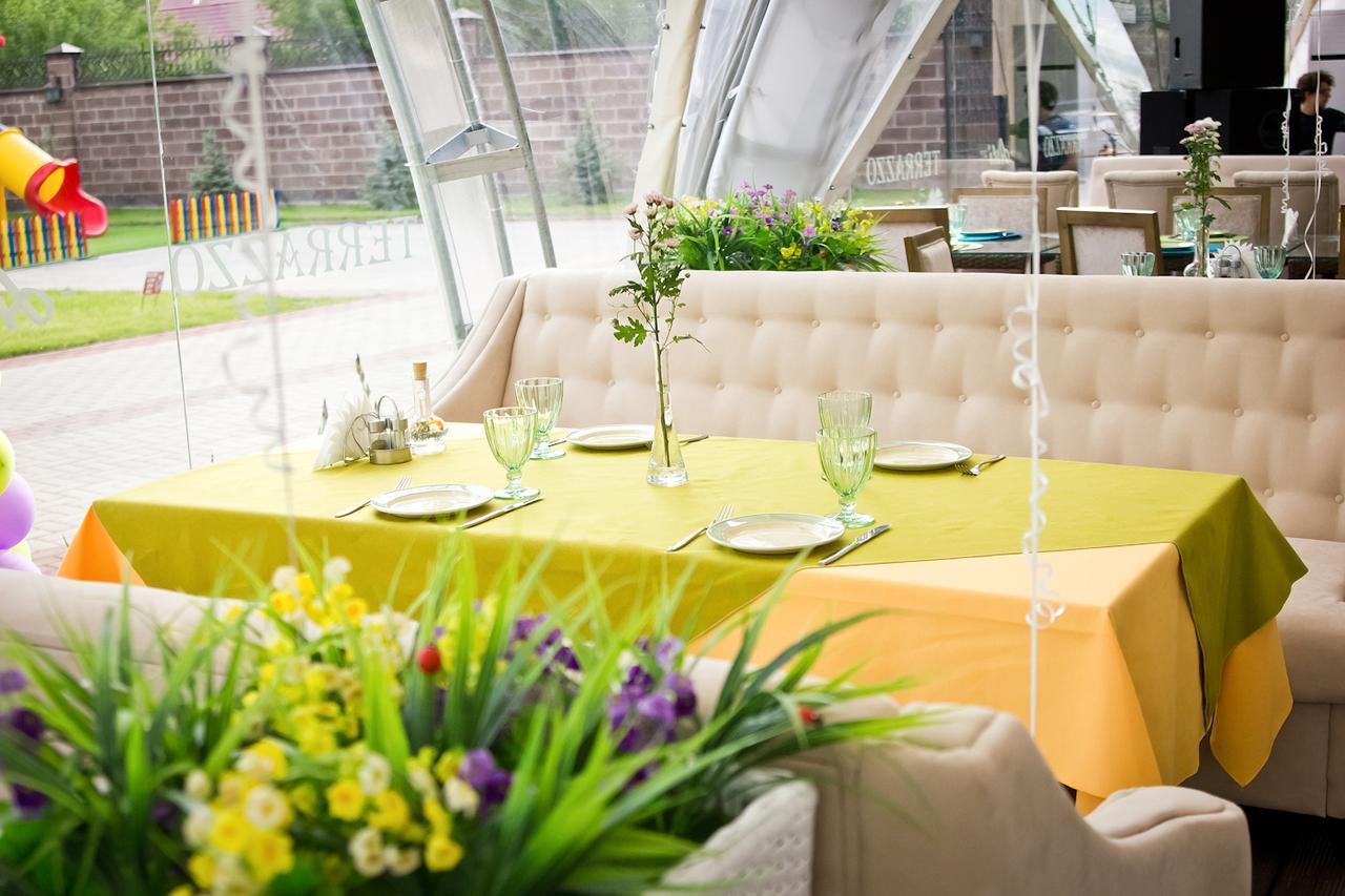 Park Hotel Karagandi Kültér fotó