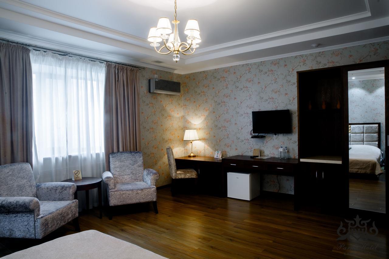 Park Hotel Karagandi Kültér fotó